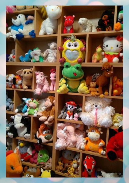 071122 toy room